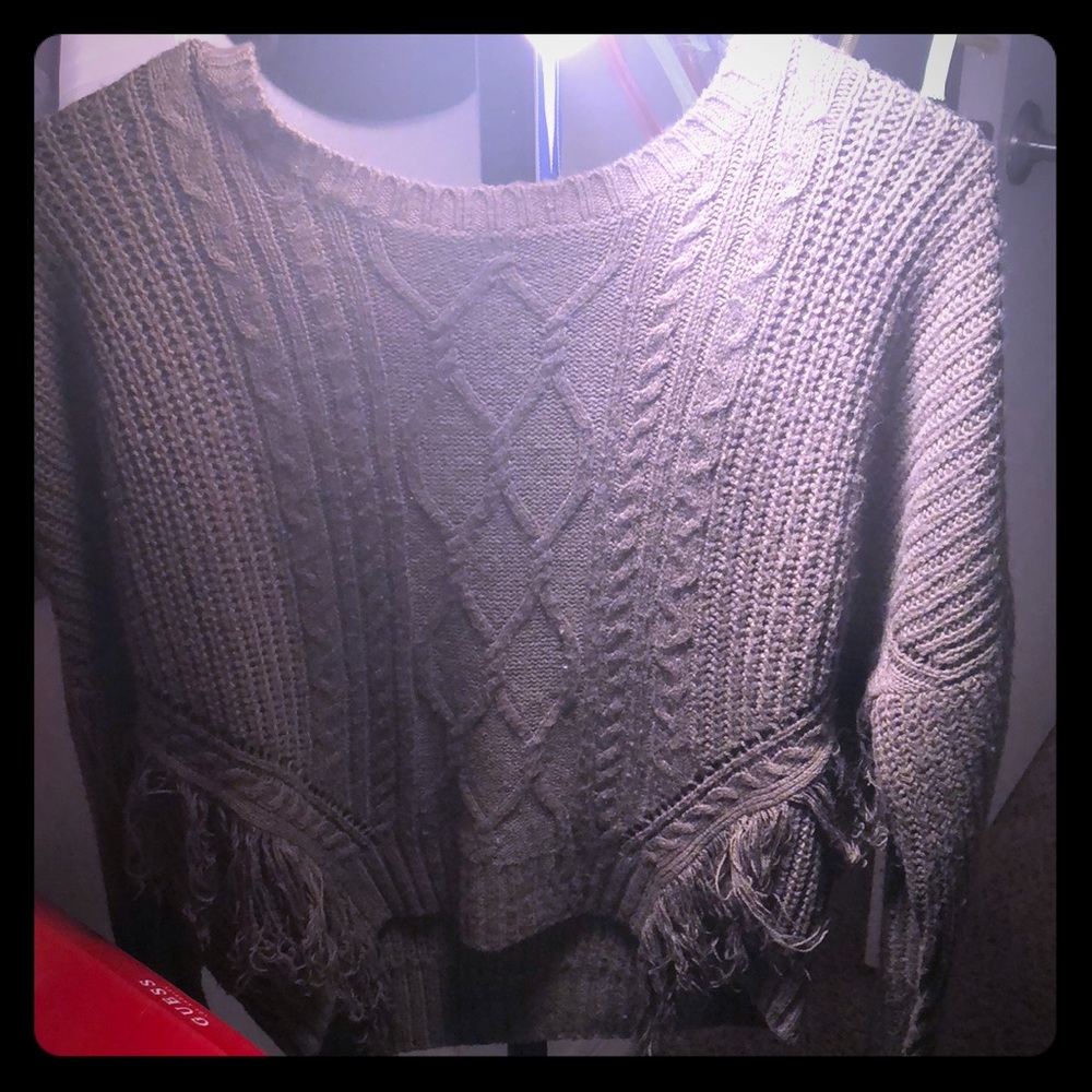 Dark green crop to sweater